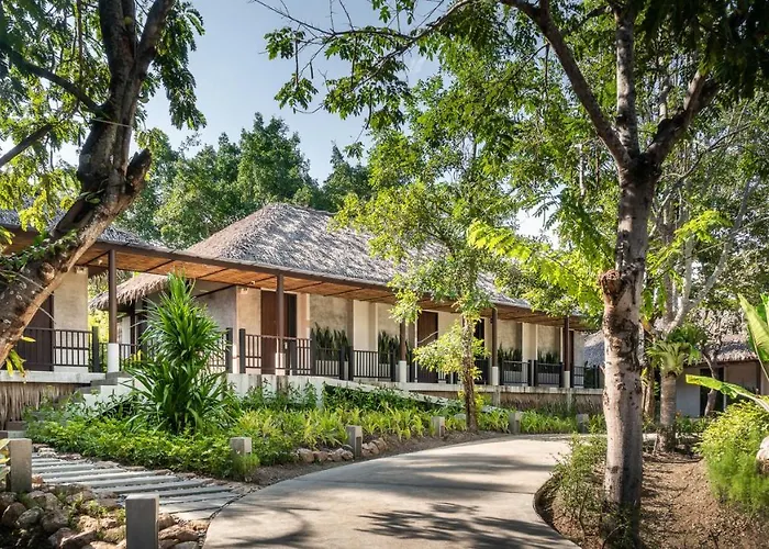 Phapok Eco 4* สวนผึ้ง